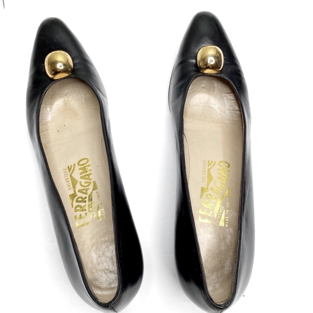 Salvatore Ferragamo Vintage Pumps Heel Leather Black DS 10833340